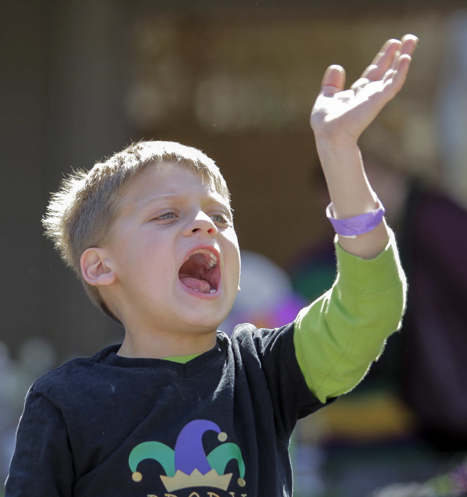 Krewe of Mid-City 2017 rolls in New Orleans: See Mardi Gras parade photos